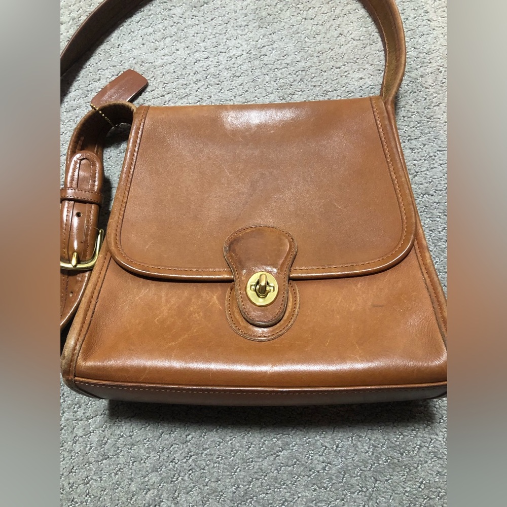 Vintage AUTHENTIC coach purse